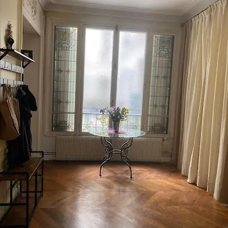 Apartment - - 16eme Paris