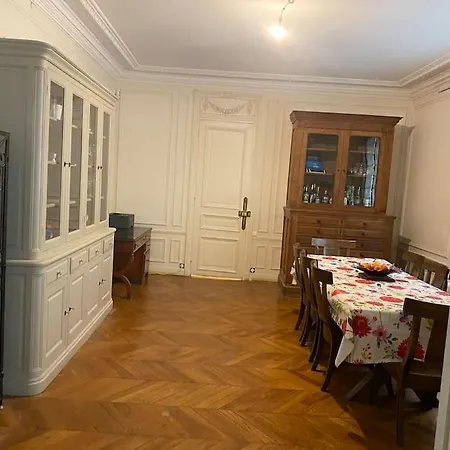 - - 16eme Apartment *